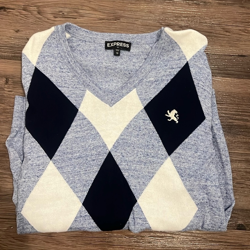 Mens V-Neck Sweater